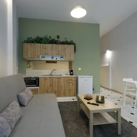 아파트 Panos House *